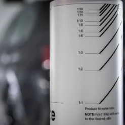 CarPro Dilute Messflasche mit Skala 500ml