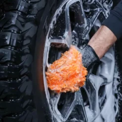 CarPro Fingerprints Ultra Soft Wheel Mitt 14x16cm