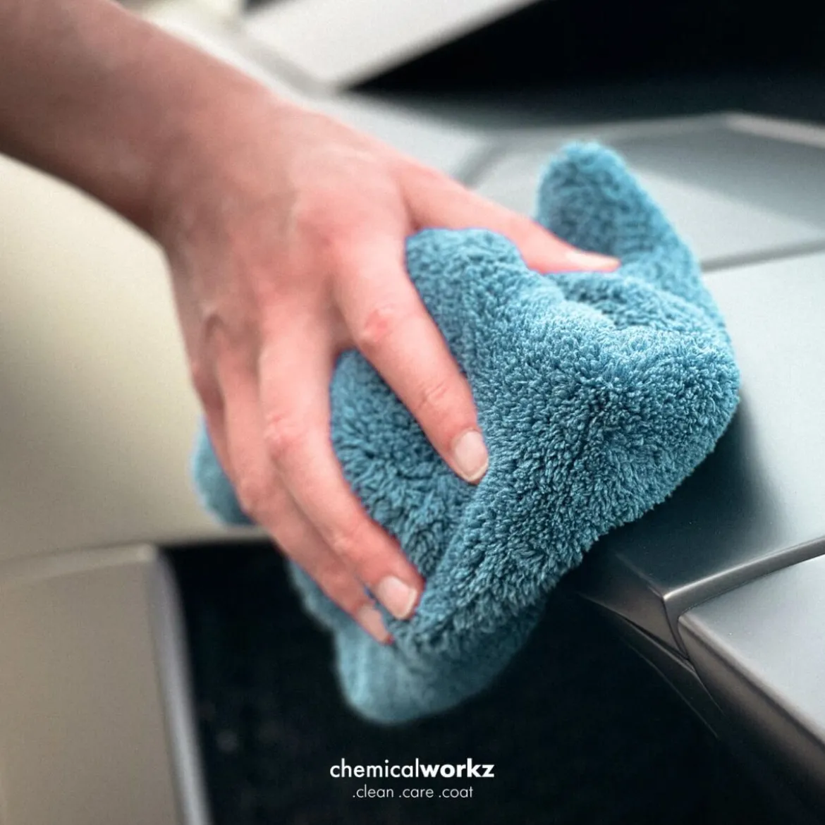 chemicalworkz Edgeless Soft Touch Towel 500GSM Dunkelblau Poliertuch 40×40cm