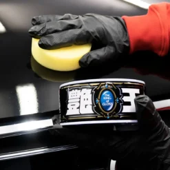 Soft99 The King of Gloss Dark weiches Autowachs 300g